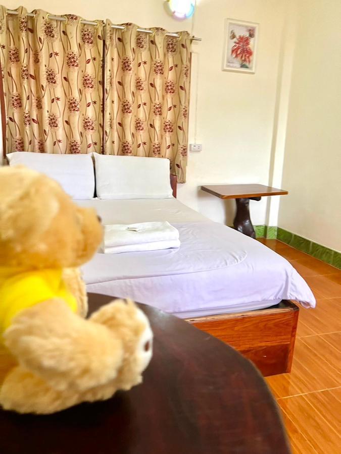 Khong Chiam Hotel Екстериор снимка